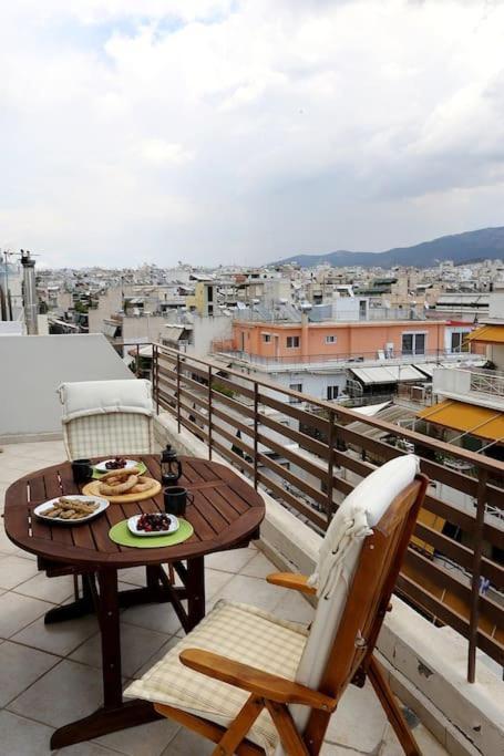 Fly Me To The Moon! Appartement Athene Buitenkant foto