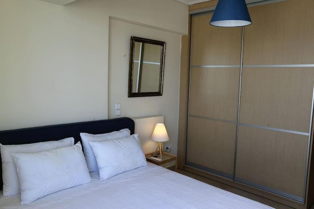 Fly Me To The Moon! Appartement Athene Buitenkant foto