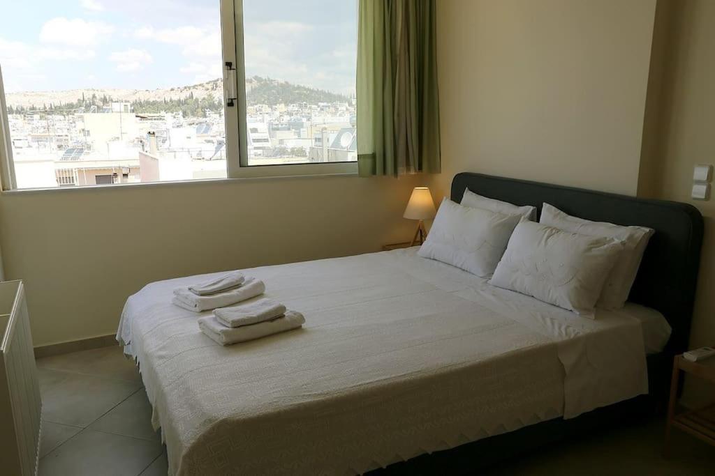 Fly Me To The Moon! Appartement Athene Buitenkant foto